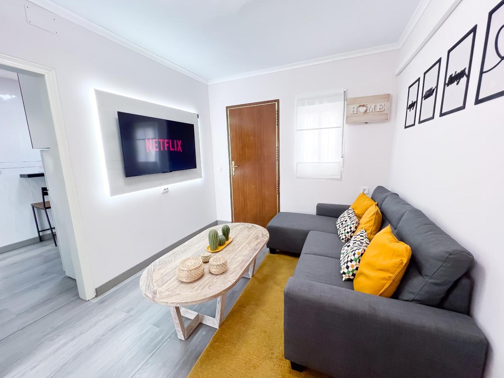 Apartment El Encanto Andaluz 200M From Fuengirola Beach 외부 사진