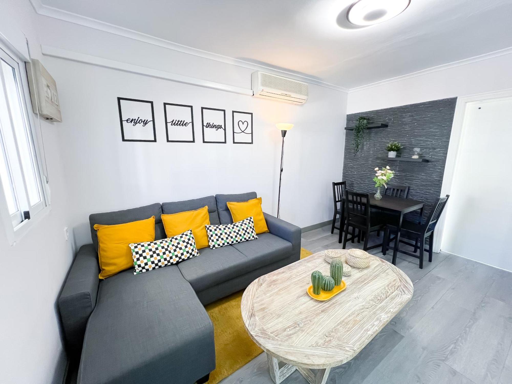 Apartment El Encanto Andaluz 200M From Fuengirola Beach 외부 사진